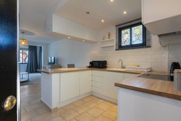 https://cdn.resales-online.com/public/mf919c1vse/properties/a81fd343bc3411ed84bd0217bc231ef4/w1200/3-e898b2bb2a2fdfd06d2c39894dce8316.jpg?v=1751553519