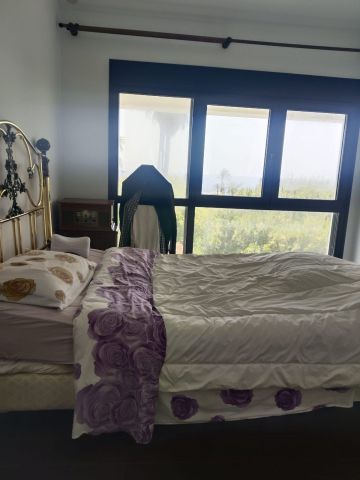 https://cdn.resales-online.com/public/55vm6kt4q3/properties/89f8b34d58cb11f086ca02a3ded47a2d/w1200/20-d1f7658cbe4ba6cd8666fec30fba80ad.jpg?v=1752099074