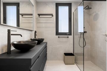 https://cdn.resales-online.com/public/su2jrcdvgq/properties/7ac4d196574411f0ac7202a3ded47a2d/w1200/29-7c2f312881aea9bbe9ddaeb9640e2c9a.jpg?v=1751465423