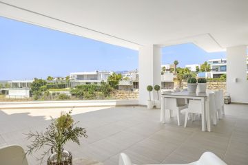 https://cdn.resales-online.com/public/su2jrcdvgq/properties/7ac4d196574411f0ac7202a3ded47a2d/w1200/3-e898b2bb2a2fdfd06d2c39894dce8316.jpg?v=1751465423