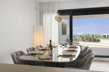 https://cdn.resales-online.com/public/su2jrcdvgq/properties/7ac4d196574411f0ac7202a3ded47a2d/w1200/34-2e8657844e540eba0189d71f472ffca9.jpg?v=1751465423