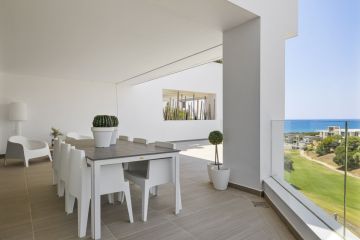 https://cdn.resales-online.com/public/su2jrcdvgq/properties/7ac4d196574411f0ac7202a3ded47a2d/w1200/4-c23c0f86247804fa50226aecd8b0b2c8.jpg?v=1751465423