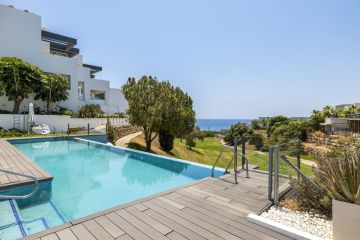 https://cdn.resales-online.com/public/su2jrcdvgq/properties/7ac4d196574411f0ac7202a3ded47a2d/w1200/9-467d0cee5b725f3ef65f102a0c2e69c0.jpg?v=1751465423