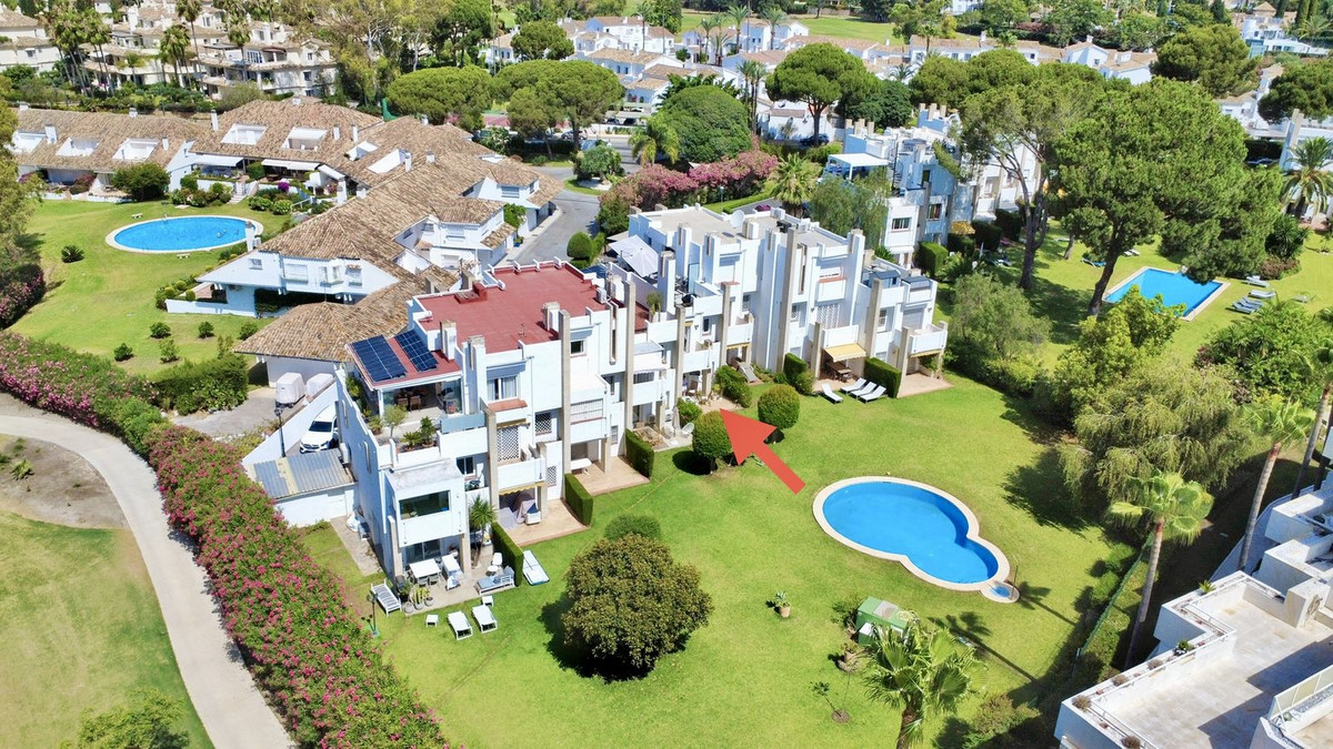 https://cdn.resales-online.com/public/wuap7a8fhs78elh3/properties/99a3f8c45b1911f086ca02a3ded47a2d/w1200/1-7980e48d732b6fc85c14b43b94d2aa54.jpg?v=1751886339