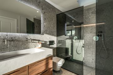 https://cdn.resales-online.com/public/b3evhsn1uj/properties/4da7cf1b595f11f086ca02a3ded47a2d/w1200/21-2c707e7c511429b4f8ec4ee5f221ddb6.jpg?v=1751696230