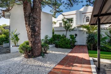 https://cdn.resales-online.com/public/b3evhsn1uj/properties/4da7cf1b595f11f086ca02a3ded47a2d/w1200/36-be7efbbd8b294061d3f27cb7c37865bb.jpg?v=1751696230
