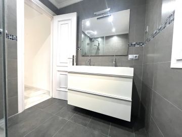 https://cdn.resales-online.com/public/lahrid967e/properties/86d48ce158ee11f086ca02a3ded47a2d/w1200/9-467d0cee5b725f3ef65f102a0c2e69c0.jpg?v=1751647793