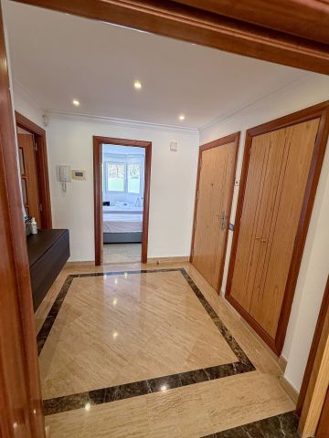 https://cdn.resales-online.com/public/68phfbom2h/properties/63c7b75c58a111f086ca02a3ded47a2d/w1200/10-bb915d1cb19341576dcdc994b81ab9c5.jpg?v=1751632897