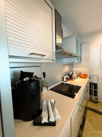 https://cdn.resales-online.com/public/68phfbom2h/properties/63c7b75c58a111f086ca02a3ded47a2d/w1200/12-53013098fcab6c38b1379cd33298e050.jpg?v=1751632897