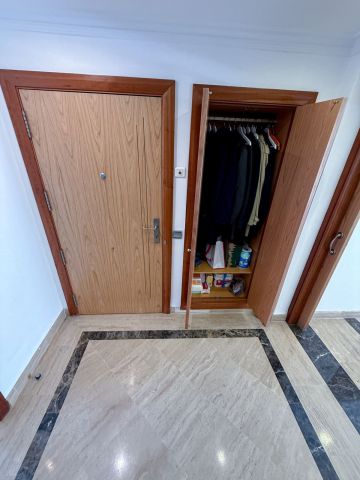https://cdn.resales-online.com/public/68phfbom2h/properties/63c7b75c58a111f086ca02a3ded47a2d/w1200/18-cc72f169493c096e712837ff5d8b6e41.jpg?v=1751632897