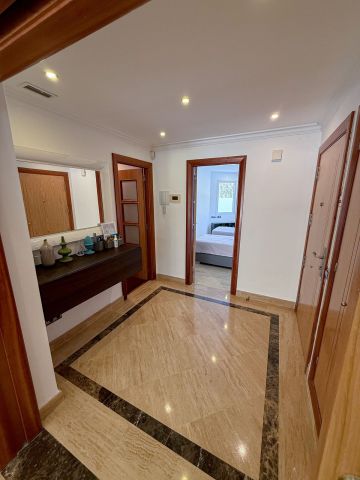 https://cdn.resales-online.com/public/68phfbom2h/properties/63c7b75c58a111f086ca02a3ded47a2d/w1200/2-5bd7b9d04b45e33852eaf0ec6670150d.jpg?v=1751632897