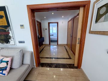 https://cdn.resales-online.com/public/68phfbom2h/properties/63c7b75c58a111f086ca02a3ded47a2d/w1200/3-e898b2bb2a2fdfd06d2c39894dce8316.jpg?v=1751632897