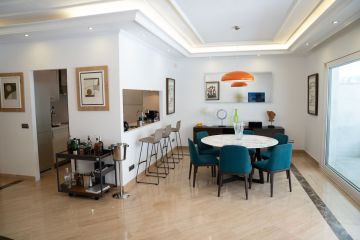 https://cdn.resales-online.com/public/68phfbom2h/properties/63c7b75c58a111f086ca02a3ded47a2d/w1200/6-241328e1bcc9c0d8ce1222beb6c967a8.jpg?v=1751632897