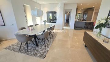 https://cdn.resales-online.com/public/7b2ad3a8d9/properties/82e79833528c11f0ad0102e0405b089b/w1200/12-53013098fcab6c38b1379cd33298e050.jpg?v=1750963746