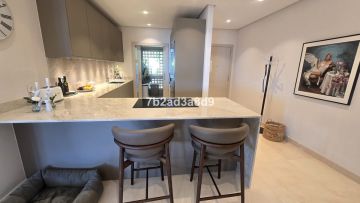 https://cdn.resales-online.com/public/7b2ad3a8d9/properties/82e79833528c11f0ad0102e0405b089b/w1200/13-5fd73dea700db77384c091ca9818b1a9.jpg?v=1750963746