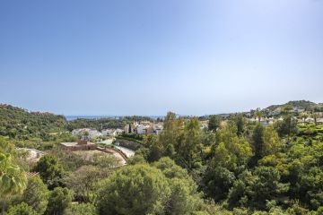 https://cdn.resales-online.com/public/cviukn6nvr/properties/349ad01e5bee11f086ca02a3ded47a2d/w1200/18-cc72f169493c096e712837ff5d8b6e41.jpg?v=1751992075