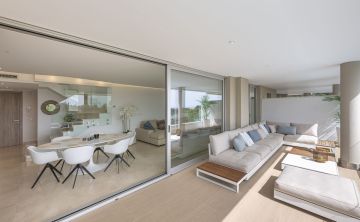 https://cdn.resales-online.com/public/cviukn6nvr/properties/349ad01e5bee11f086ca02a3ded47a2d/w1200/23-79897b85162c6a486c7a4d1eb46924dd.jpg?v=1751992075