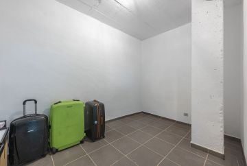 https://cdn.resales-online.com/public/cviukn6nvr/properties/349ad01e5bee11f086ca02a3ded47a2d/w1200/52-aa08978ddec66a09ad5932aa90b5d90c.jpg?v=1751992075