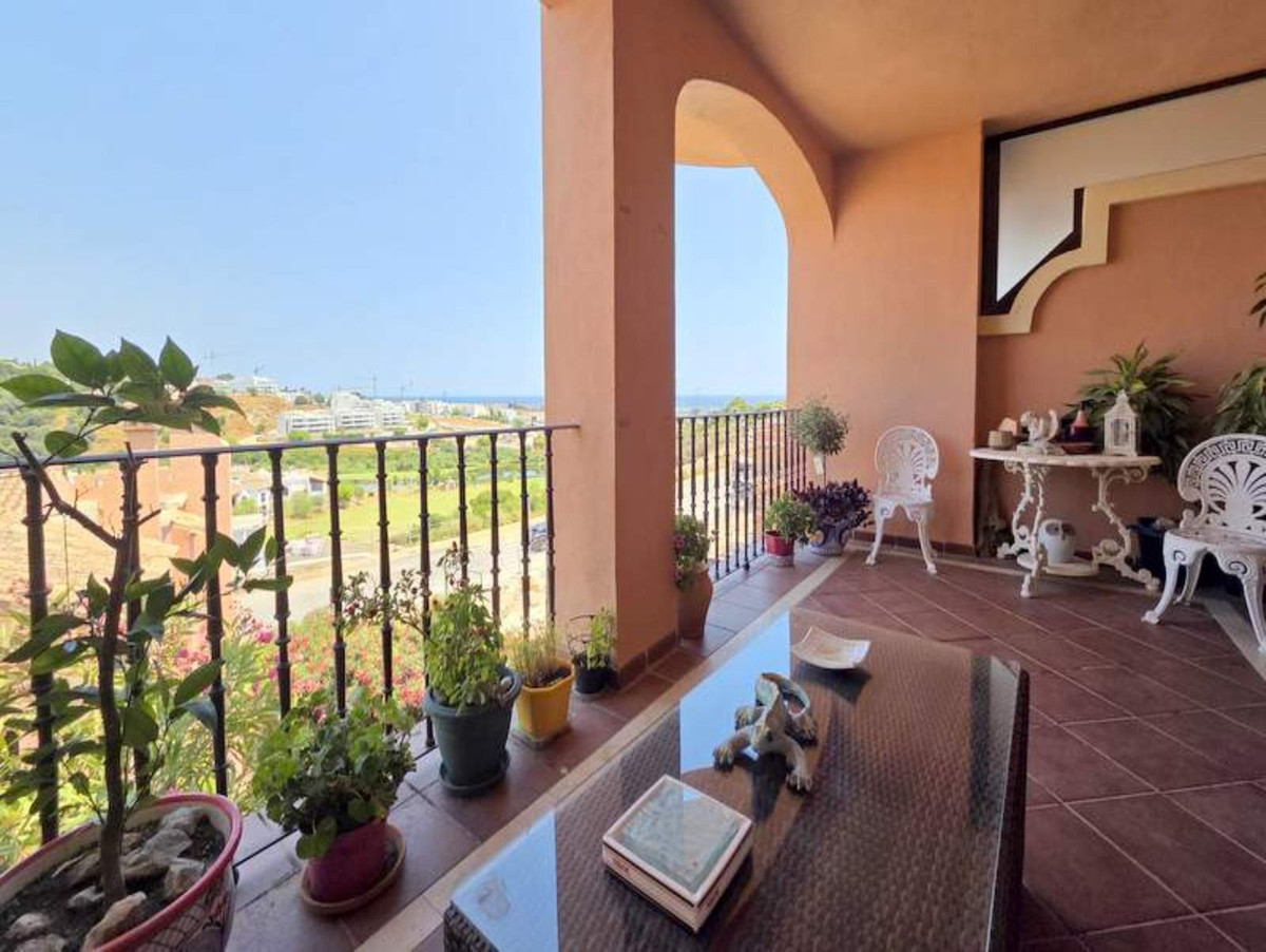 https://cdn.resales-online.com/public/vy8et3tk4i/properties/dfe6c9f65ca111f086ca02a3ded47a2d/w1200/1-7980e48d732b6fc85c14b43b94d2aa54.jpg?v=1752055166