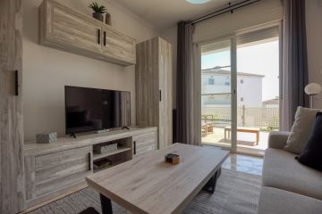 https://cdn.resales-online.com/public/126rkpuc5l/properties/1e9622175c8b11f086ca02a3ded47a2d/w1200/1-7980e48d732b6fc85c14b43b94d2aa54.jpg?v=1752044902