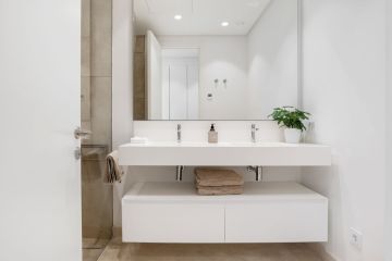 https://cdn.resales-online.com/public/ba3sbqz0w9/properties/5129a9295c0511f086ca02a3ded47a2d/w1200/12-53013098fcab6c38b1379cd33298e050.jpg?v=1751987546