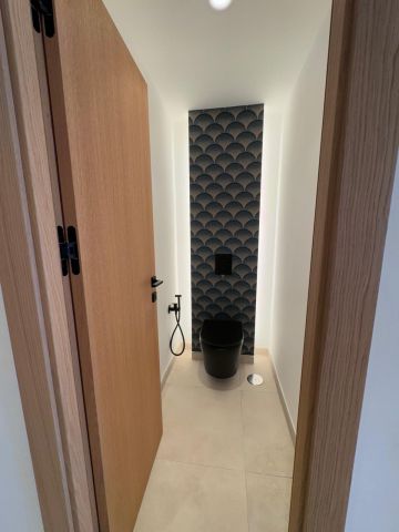 https://cdn.resales-online.com/public/76cahlr3vj/properties/340fa7ceb84711ef84cf0217bc231ef4/w1200/24-613bbc26f32d7013d348ef202dd30a43.jpg?v=1750136960