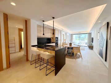 https://cdn.resales-online.com/public/76cahlr3vj/properties/340fa7ceb84711ef84cf0217bc231ef4/w1200/6-241328e1bcc9c0d8ce1222beb6c967a8.jpg?v=1750136960