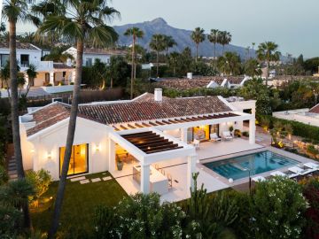 https://cdn.resales-online.com/public/b3evhsn1uj/properties/7d2eec995d4d11f086ca02a3ded47a2d/w1200/18-cc72f169493c096e712837ff5d8b6e41.jpg?v=1752128384