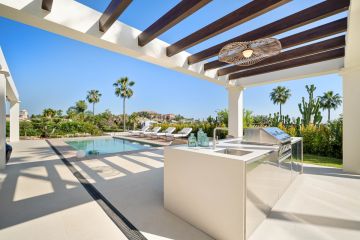 https://cdn.resales-online.com/public/b3evhsn1uj/properties/7d2eec995d4d11f086ca02a3ded47a2d/w1200/25-45e7a00e8ada30030040e20a35fbccfd.jpg?v=1752128384