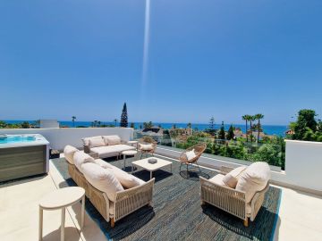 https://cdn.resales-online.com/public/rlscagkj51/properties/50ed2ef75e4511f086ca02a3ded47a2d/w1200/1-7980e48d732b6fc85c14b43b94d2aa54.jpg?v=1752235024