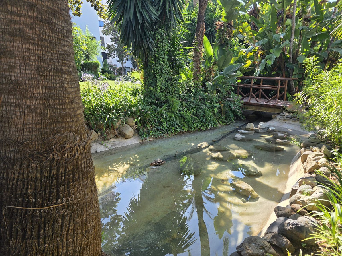 https://cdn.resales-online.com/public/t7kxtm9eedg727r1/properties/eb9f61b85d6b11f086ca02a3ded47a2d/w1200/1-7980e48d732b6fc85c14b43b94d2aa54.jpg?v=1752142593