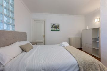 https://cdn.resales-online.com/public/vpt9lj2e2v/properties/924448f162e111f086ca02a3ded47a2d/w1200/31-5e8b9eb86a2d455eeaf43a7bbf3ccd12.jpg?v=1752741741