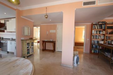 https://cdn.resales-online.com/public/z3bjx7yo8m/properties/ce3d58c063d711f086ca02a3ded47a2d/w1200/14-d70dc3102c00d7be0e872dfe1c1f86d7.jpg?v=1752850787