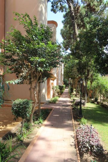 https://cdn.resales-online.com/public/z3bjx7yo8m/properties/ce3d58c063d711f086ca02a3ded47a2d/w1200/37-1d70d218e897435ff17cdff8e99bb5bf.jpg?v=1752850787