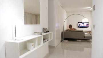 https://cdn.resales-online.com/public/su2jrcdvgq/properties/128bff01658b11f086ca02a3ded47a2d/w1200/12-53013098fcab6c38b1379cd33298e050.jpg?v=1753036859