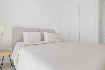 https://cdn.resales-online.com/public/su2jrcdvgq/properties/128bff01658b11f086ca02a3ded47a2d/w1200/45-01c04843d290a76d467d9ac6fc2ef7a6.jpg?v=1753036859