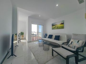 https://cdn.resales-online.com/public/asb71hmq0g/properties/f14e22a267c811f086ca02a3ded47a2d/w1200/3-e898b2bb2a2fdfd06d2c39894dce8316.jpg?v=1753282392
