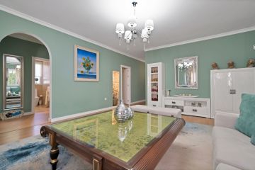 https://cdn.resales-online.com/public/tvp8hc2oq5/properties/cfa686dc67bb11f086ca02a3ded47a2d/w1200/12-53013098fcab6c38b1379cd33298e050.jpg?v=1753275636