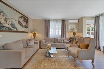 https://cdn.resales-online.com/public/tvp8hc2oq5/properties/cfa686dc67bb11f086ca02a3ded47a2d/w1200/32-e7f90ea5feef5e01d64d74d6b6d8a834.jpg?v=1753275636