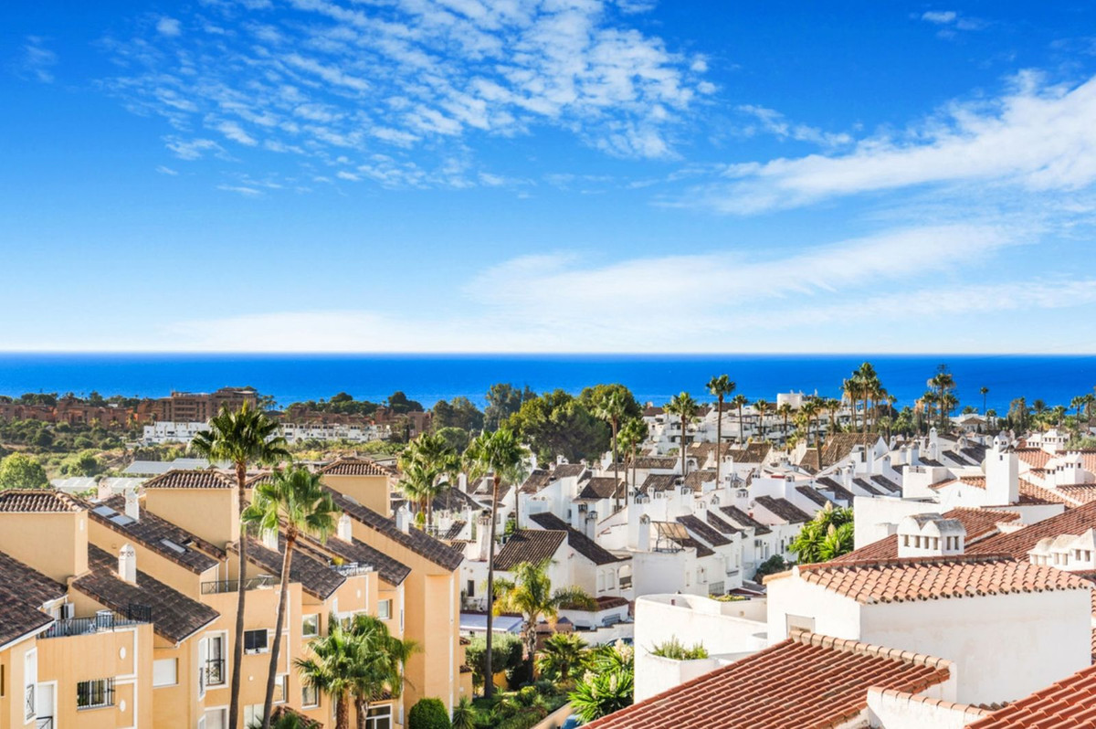 https://cdn.resales-online.com/public/ff7xgv5e2d47ogea/properties/323a5eb0687211f086ca02a3ded47a2d/w1200/1-7980e48d732b6fc85c14b43b94d2aa54.jpg?v=1753353954