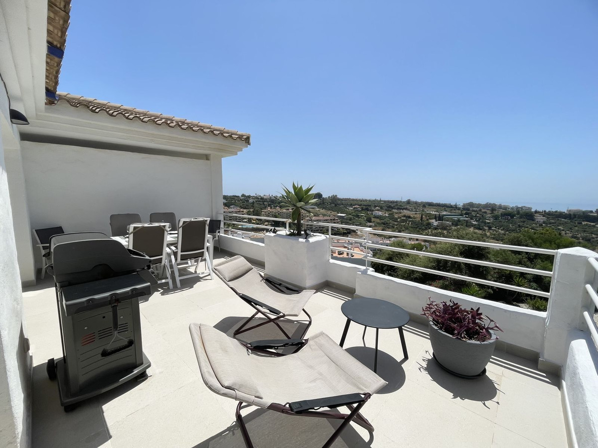 https://cdn.resales-online.com/public/ji01jy8heq/properties/d44f117b5c0511f086ca02a3ded47a2d/w1200/1-7980e48d732b6fc85c14b43b94d2aa54.jpg?v=1752839080