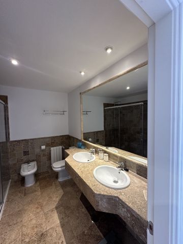 https://cdn.resales-online.com/public/p98edqpeua/properties/3bee9aba694d11f086ca02a3ded47a2d/w1200/29-7c2f312881aea9bbe9ddaeb9640e2c9a.jpg?v=1753447822