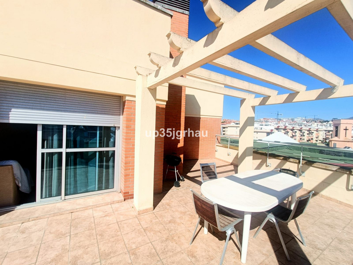https://cdn.resales-online.com/public/up35jgrhau/properties/28a3cbc168a811f086ca02a3ded47a2d/w1200/1-7980e48d732b6fc85c14b43b94d2aa54.jpg?v=1753377288