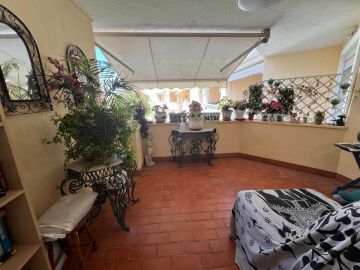 https://cdn.resales-online.com/public/l5qiehb852/properties/605a97046bae11f086ca02a3ded47a2d/w1200/7-aa4cc561180b369757c0bb4af9886cd3.jpg?v=1753713149