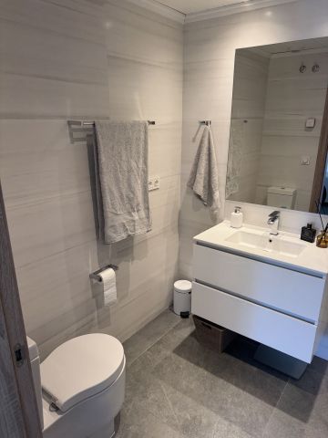 https://cdn.resales-online.com/public/ljzevzw57hvw4a7r/properties/c75a07d760c111f086ca02a3ded47a2d/w1200/17-dd5fcd4f0eb487dfa3803f7e20814c0e.jpg?v=1752509177