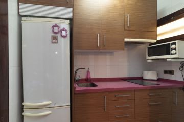 https://cdn.resales-online.com/public/86l1hb0hs4/properties/0990e91d6c7011f086ca02a3ded47a2d/w1200/11-20939a0134ad724a8cb2a801094d15a4.jpg?v=1753792489