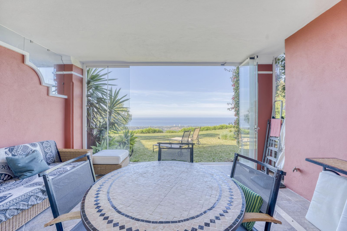 https://cdn.resales-online.com/public/gfstttn23b/properties/d7c58f7e6c6d11f086ca02a3ded47a2d/w1200/1-7980e48d732b6fc85c14b43b94d2aa54.jpg?v=1753794982