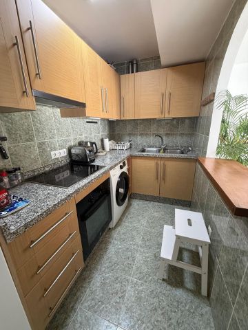 https://cdn.resales-online.com/public/oxx9ac8oyt/properties/07f28b6a58b411f086ca02a3ded47a2d/w1200/3-e898b2bb2a2fdfd06d2c39894dce8316.jpg?v=1753875547