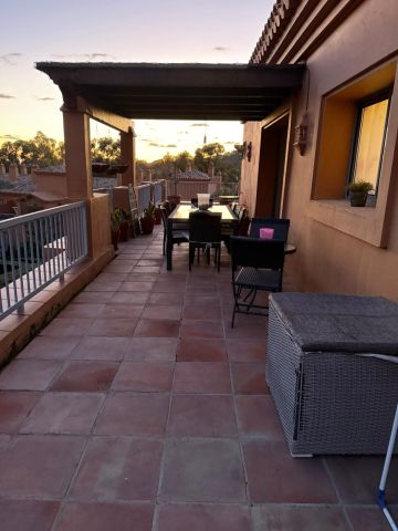 https://cdn.resales-online.com/public/507egq67dk/properties/853637e863c511f086ca02a3ded47a2d/w1200/16-ec67b526875bf0124b6ce4328a754439.jpg?v=1752845461