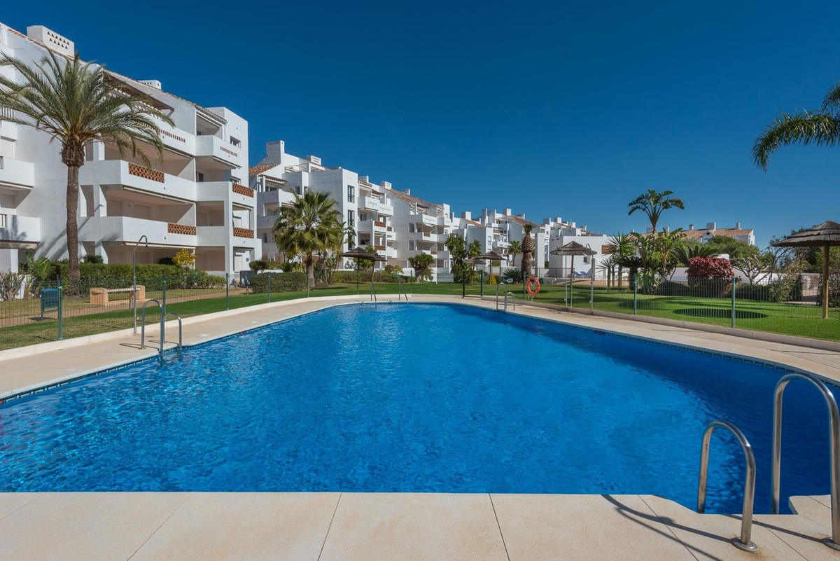https://cdn.resales-online.com/public/nngdf5encp/properties/9d27d94a6ba211f086ca02a3ded47a2d/w1200/1-7980e48d732b6fc85c14b43b94d2aa54.jpg?v=1754045923